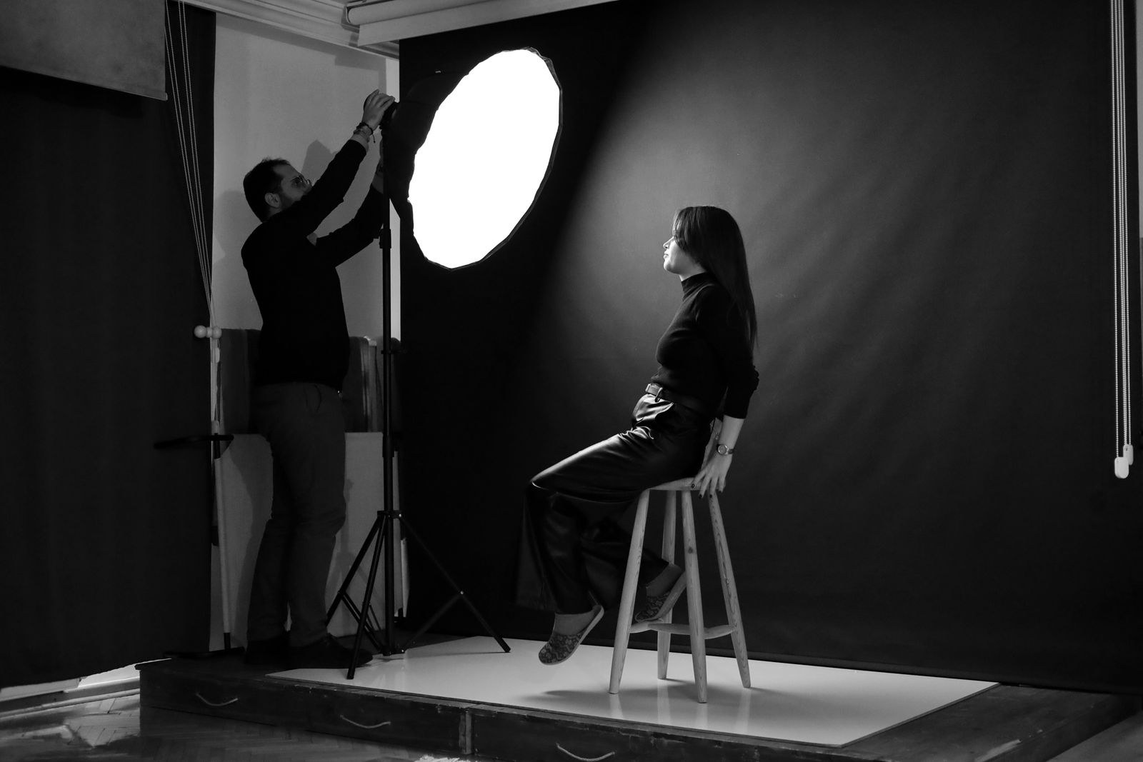 Studio lighting setup during a session